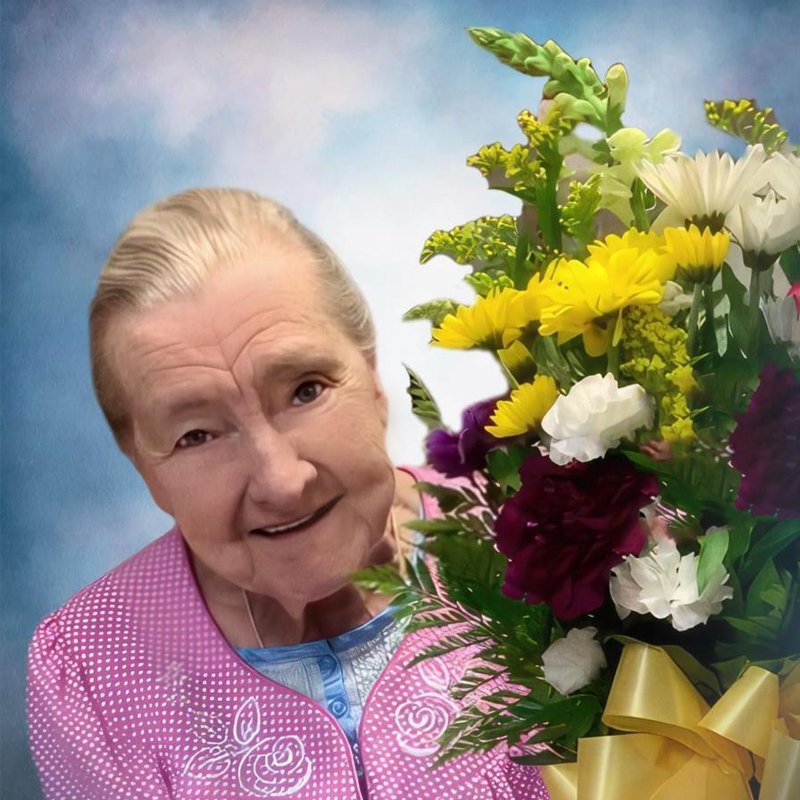 Bobbie Jean Hebert - Photo 2