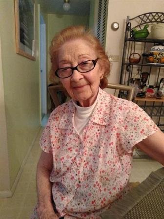 Blanca Estrella Cuevas - Photo 10