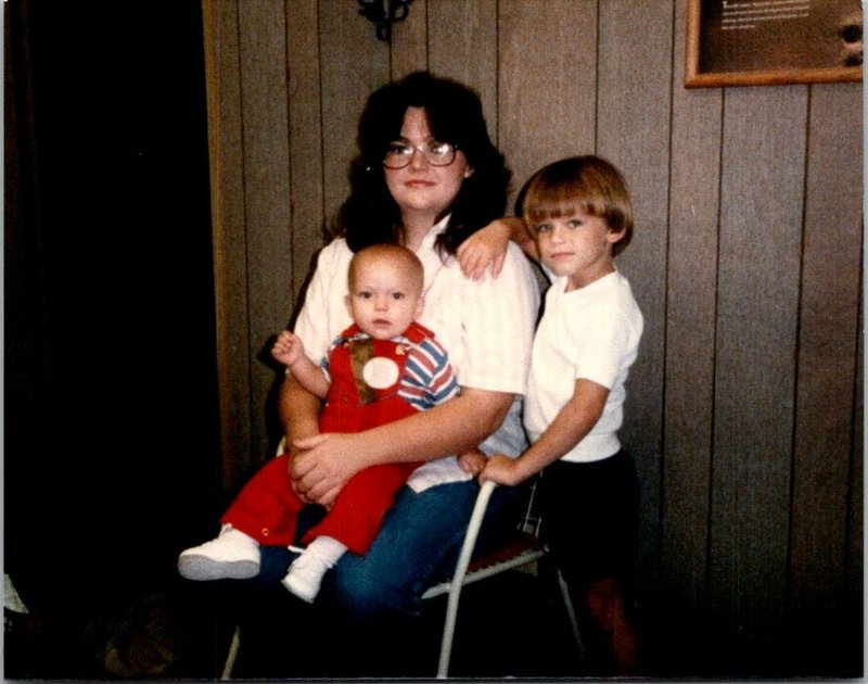 Christopher "CJ" Jarred Robinett - Photo 8