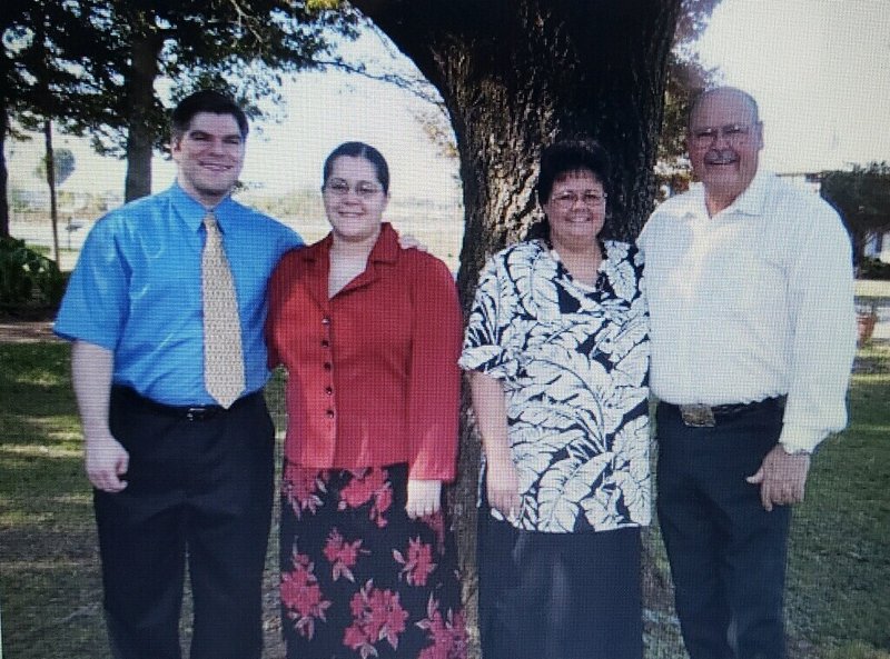 Bobby Glenn Ogle - Photo 8