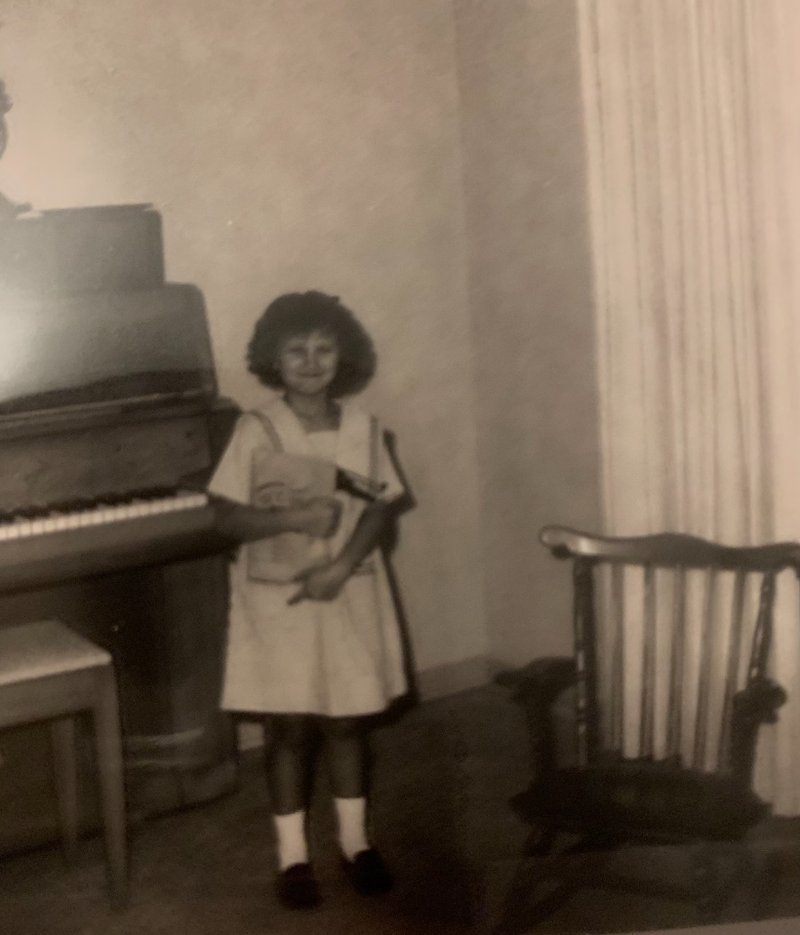 Debra Susan Pantalion - Photo 8