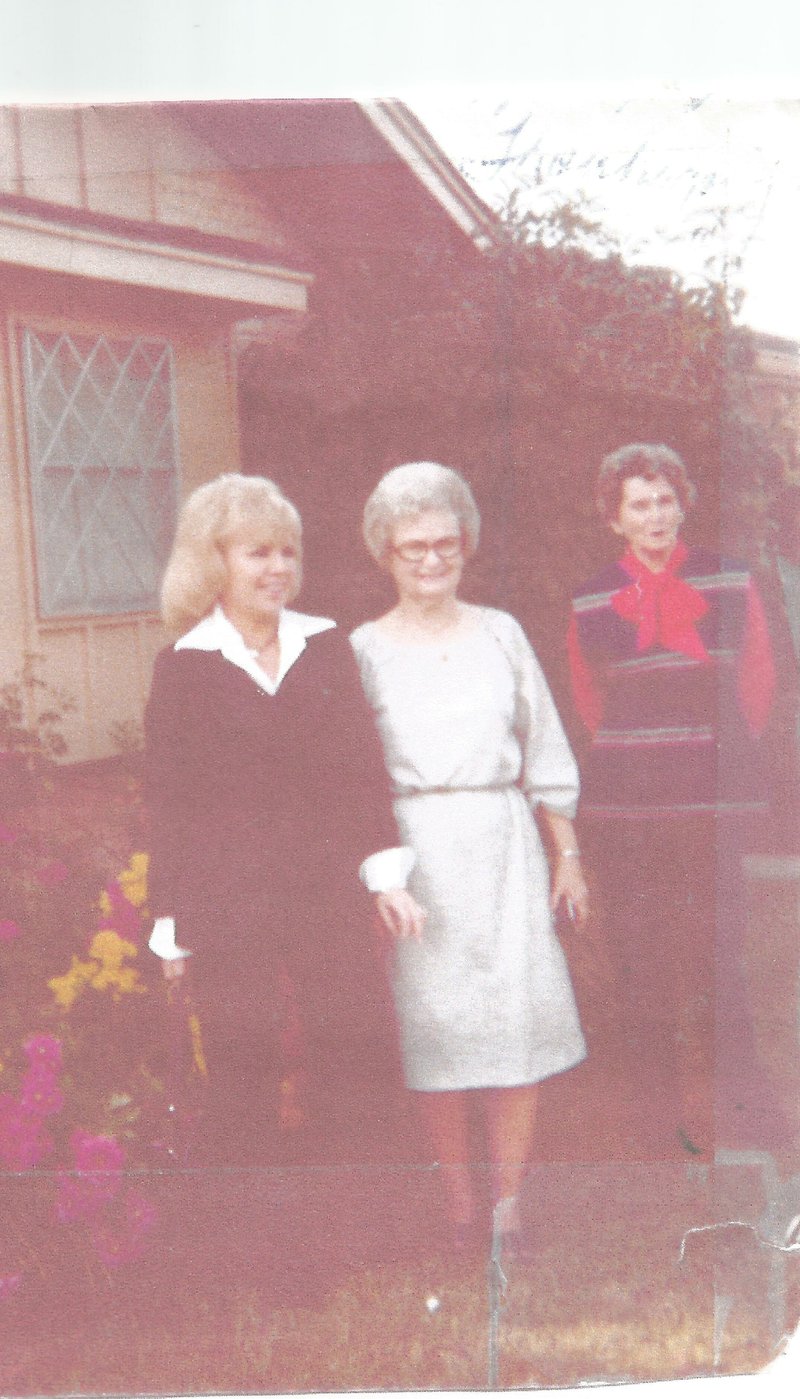 Bobbye Ruth Irwin - Photo 8