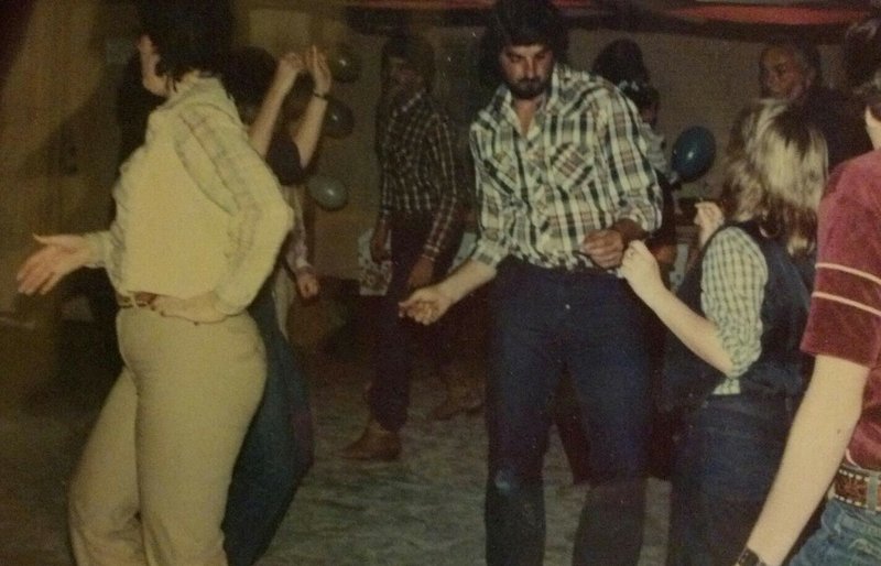 Lewellyn "Lew" Ellis - Photo 3