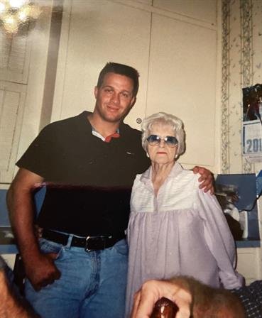 Lorayne June Telford - Photo 5