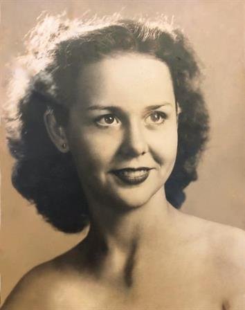 Mary Lou Shannon - Photo 2