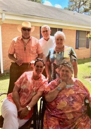 Mary Lou Shannon - Photo 8