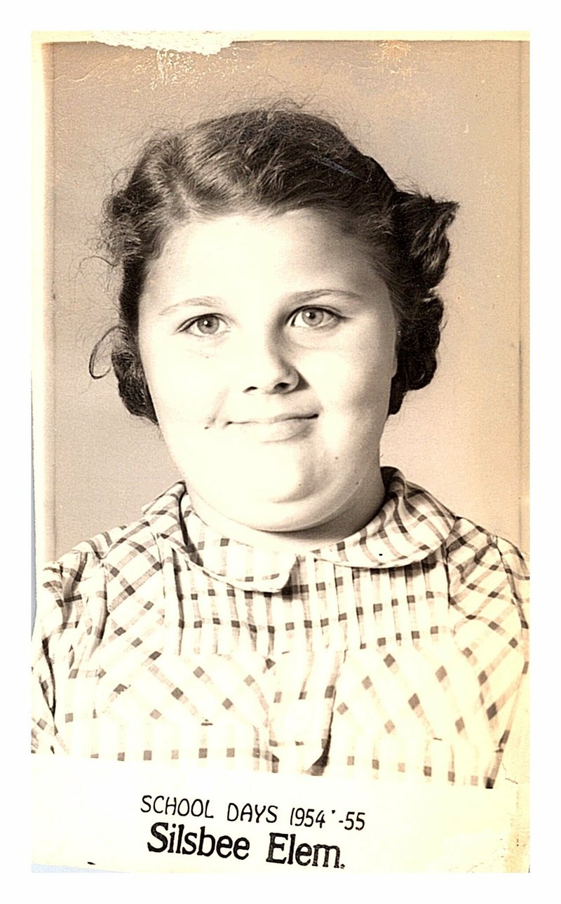 Delores Elizabeth Hall - Photo 7