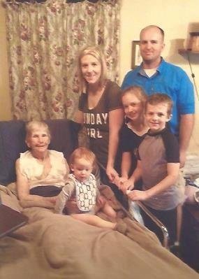 Patricia Gail Hayes - Photo 4