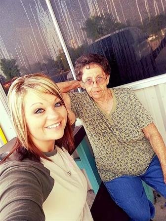 Ann Elizabeth Lee - Photo 5