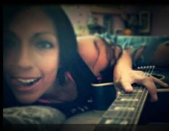 Erin Michelle Russell - Photo 4