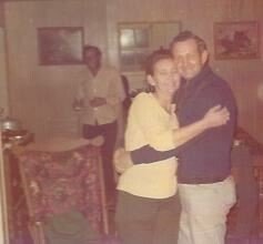 Mary Elizabeth Gray - Photo 8