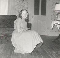 Geraldine "Jerrie" Glover - Photo 2