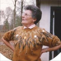 Mary Ellen Hinze - Photo 9