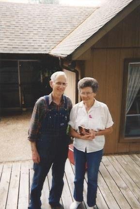 Mary Ellen Hinze - Photo 2