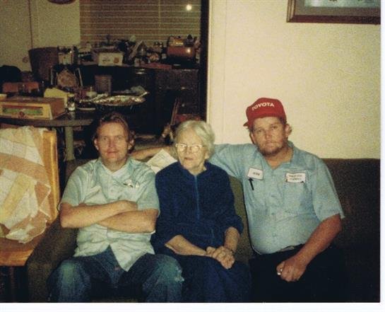 Edward Glen Chandler - Photo 11