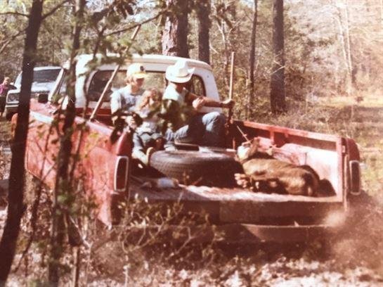 Earl Gene Zwahr - Photo 6