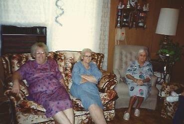 Nana Lea Young - Photo 8