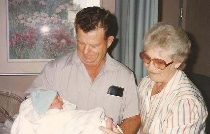 Follis Clark Wood - Photo 3