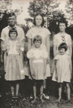 June Trahan - Photo 6