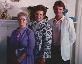 Iora Lou Guedry Dillon - Photo 7