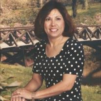 Yolanda Leveck Futrell - Photo 3