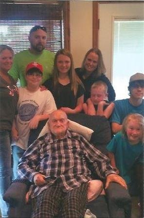 LeRoy Wells - Photo 3