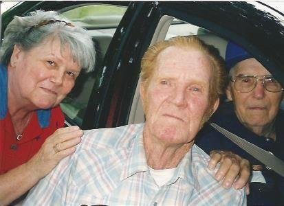 Chester Ray Ewing - Photo 2