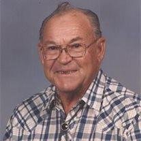 Johnny Lee Bennett - Photo 2