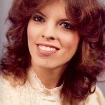 Tina Louise Smith - Photo 2