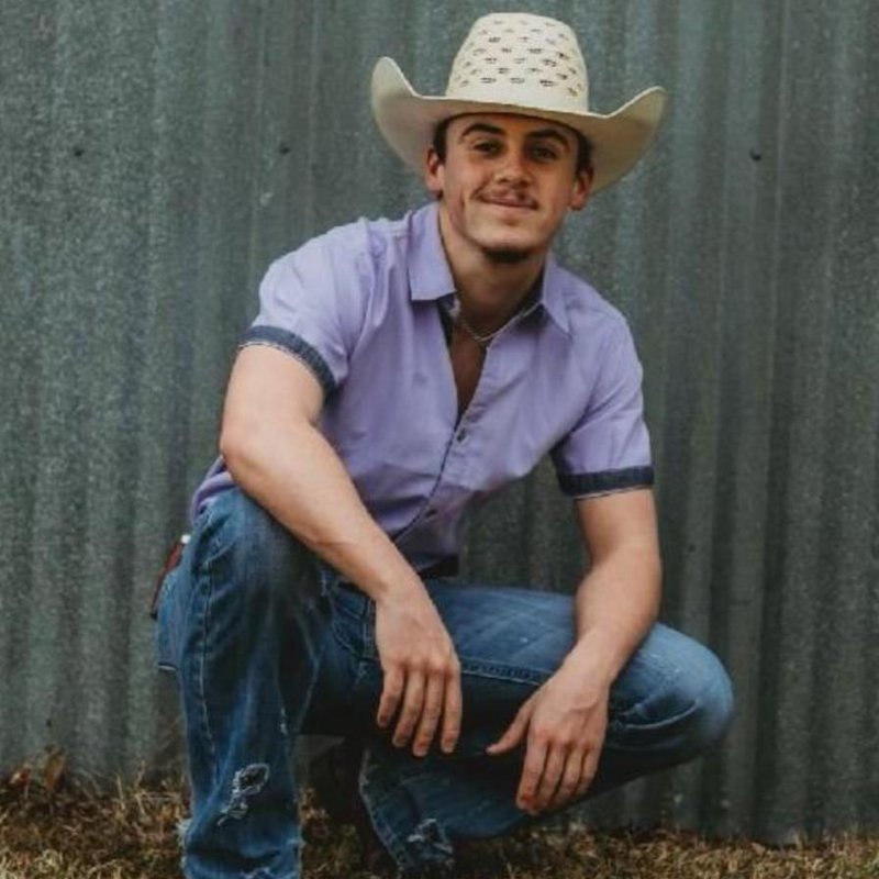 Evan Ross Cotten - Photo 3