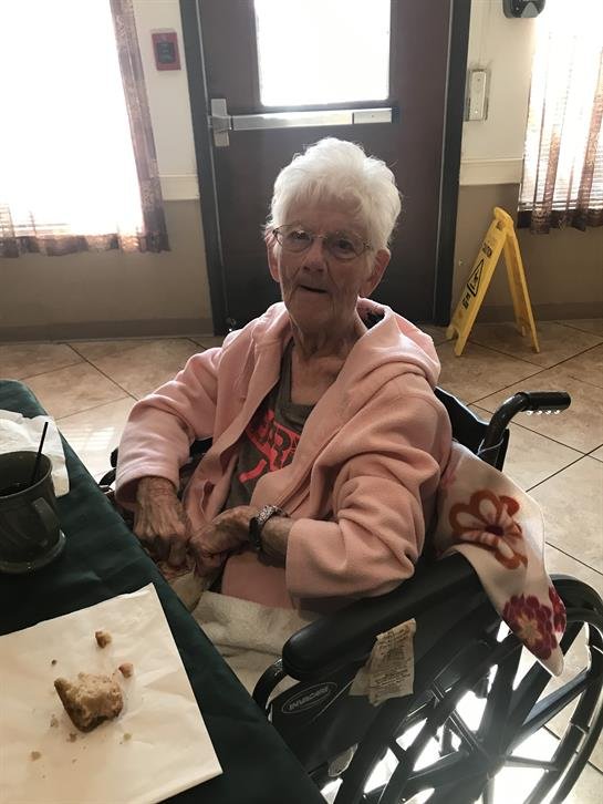 Mary Sue Jordan - Photo 3