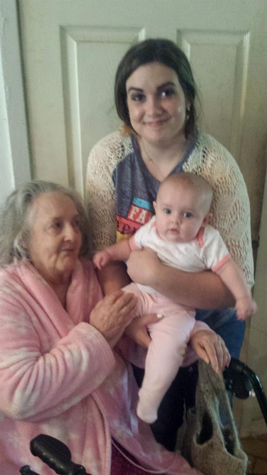 Linda Ann Davis - Photo 4