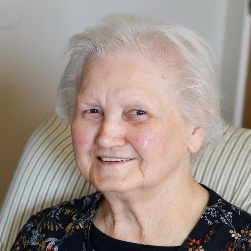 Mary Lue Chesson - Photo 2