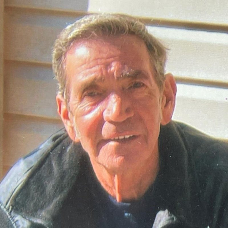 Arnold Dewey Honey - Photo 2