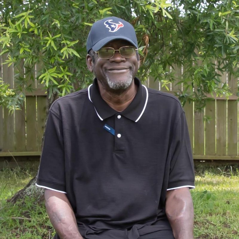 Andre Jerome Colbert - Photo 2