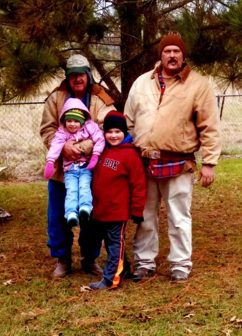 Ronald Louis Fielder - Photo 5