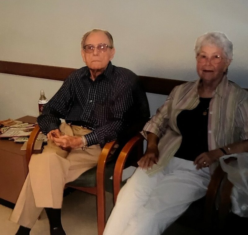 Ruth Tomlinson - Photo 2