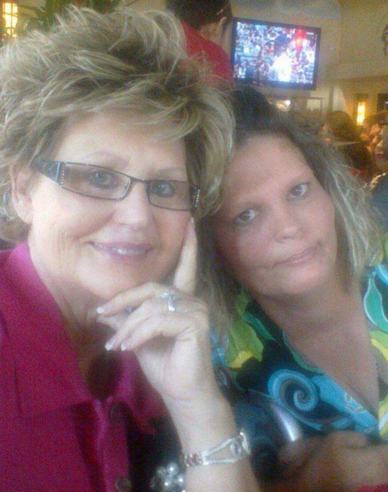 Theresa Michelle Sanders - Photo 3