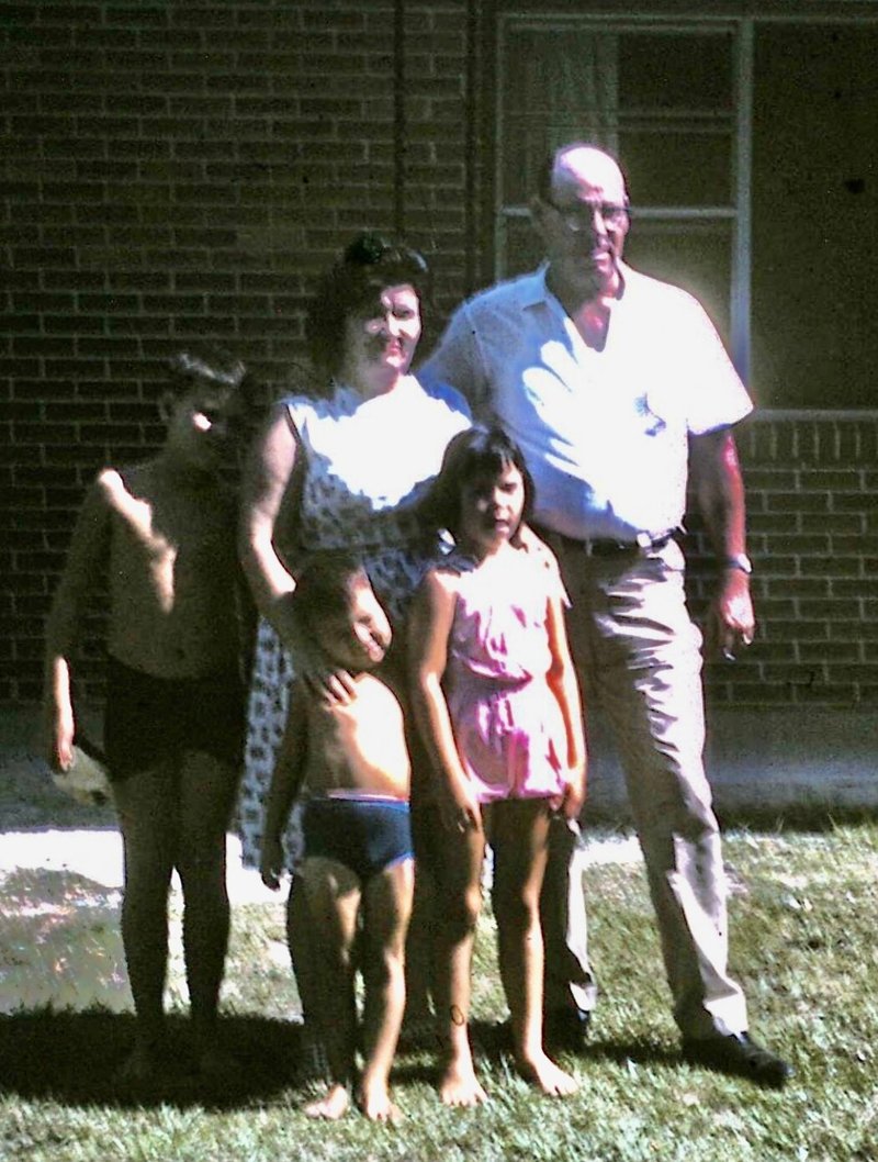 Monroe Lafayette Roberts, III - Photo 7