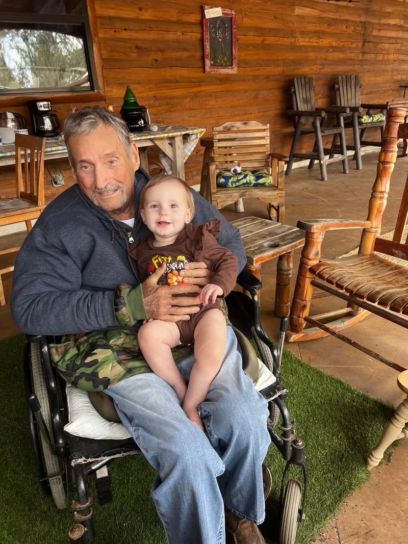 Timmy Ikey King - Photo 4