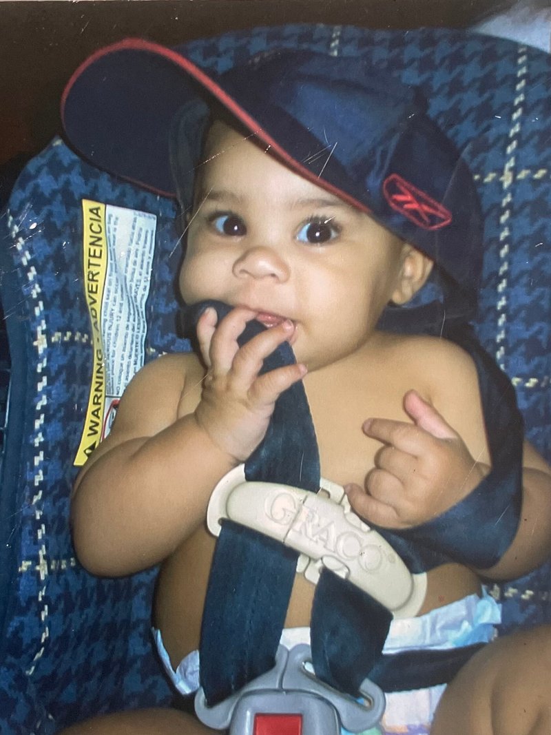 Abigel Williams - Photo 3