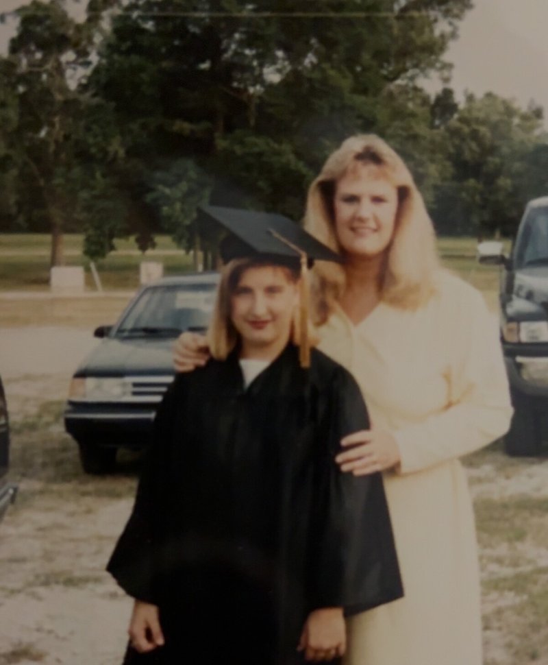 Lisa Elaine Ivy - Photo 8