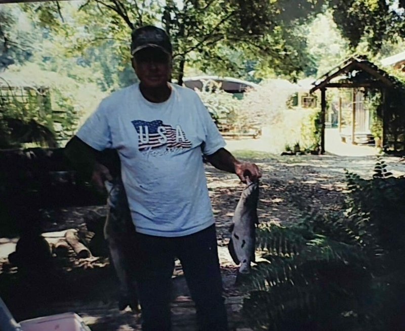 Johnie William Floyd - Photo 6