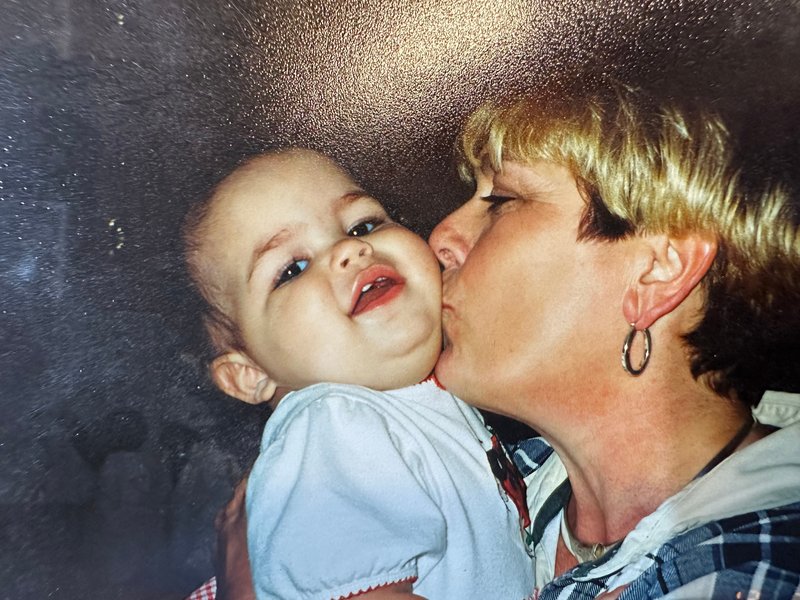 Kay Larkin Dennison - Photo 4