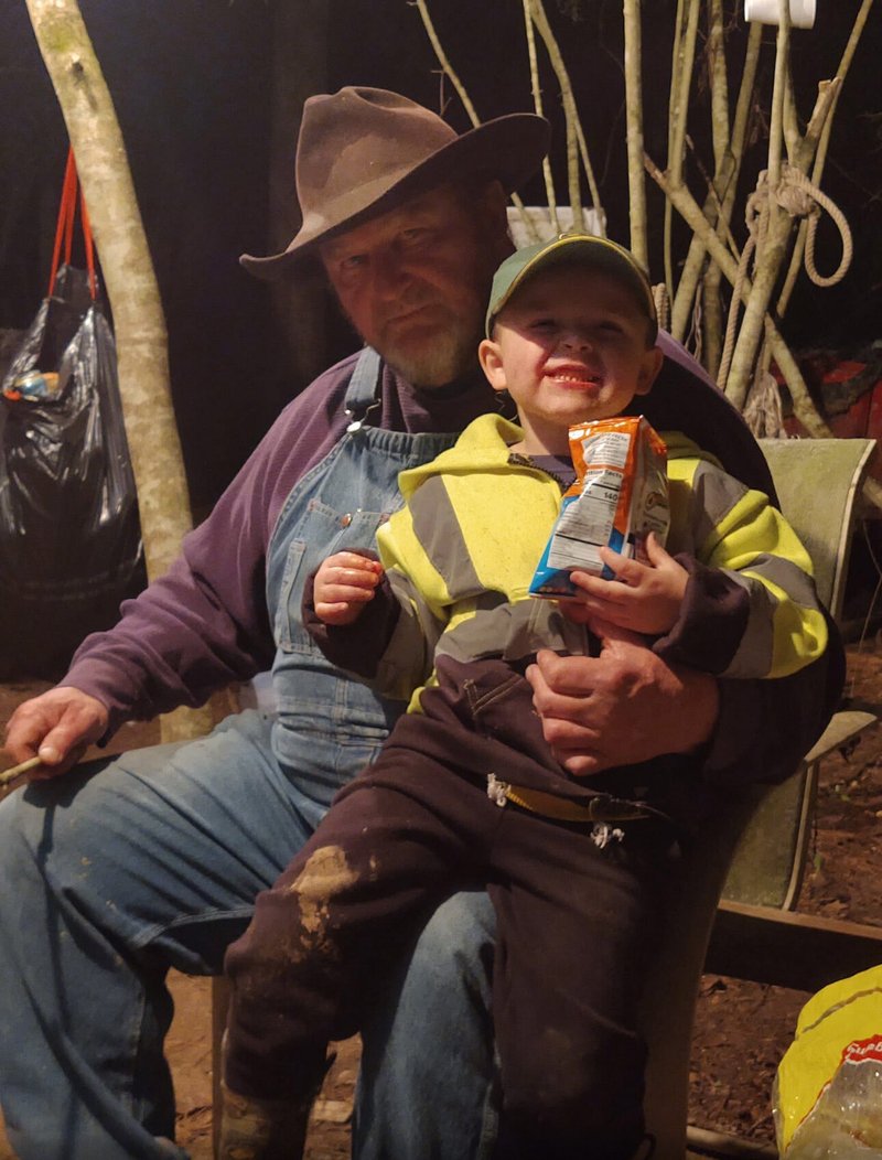 Bennie Ray Carouthers Jr. - Photo 5