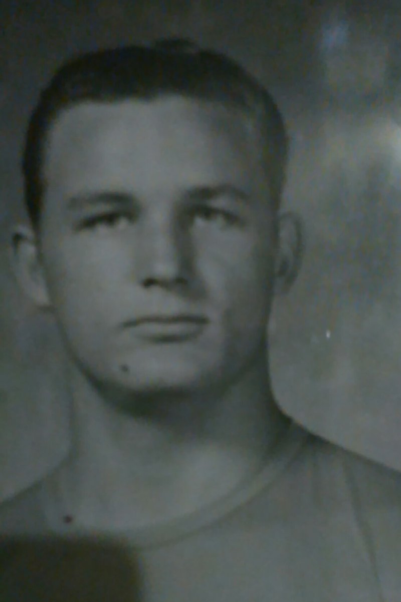 Bennie Ray Carouthers Jr. - Photo 11