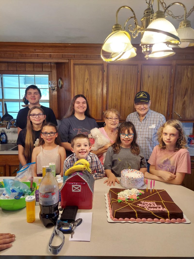 Joan Evon Lilley Bramlett - Photo 3