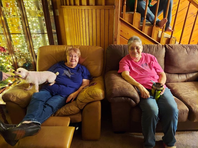 Joan Evon Lilley Bramlett - Photo 4