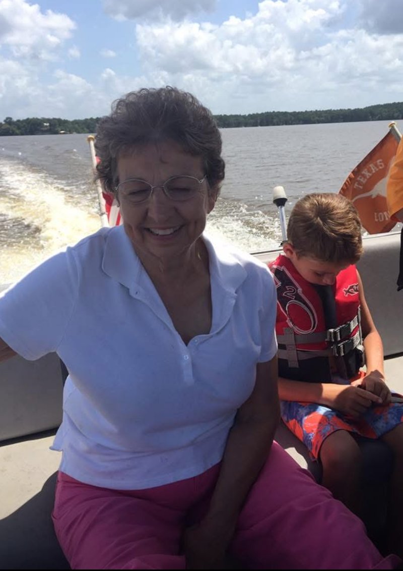 Shirley Ann Davis - Photo 5