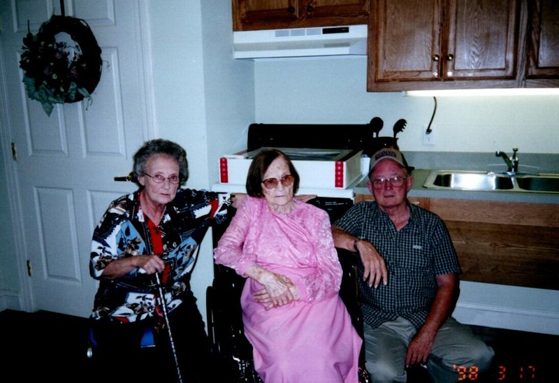 David Crawford Harrison - Photo 4